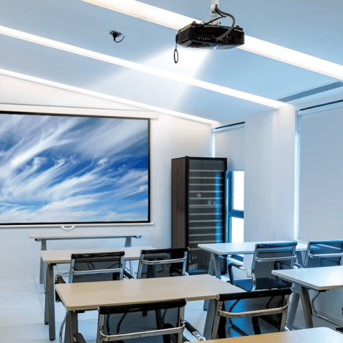 Top 5 Dịch Vụ Thuê Máy Chiếu Cần Thơ Giá Tốt, Chất Lượng