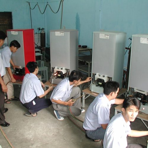 Khám Phá Ngay Top 9 Địa Chỉ Sửa Tủ Lạnh Cần Thơ Uy Tín